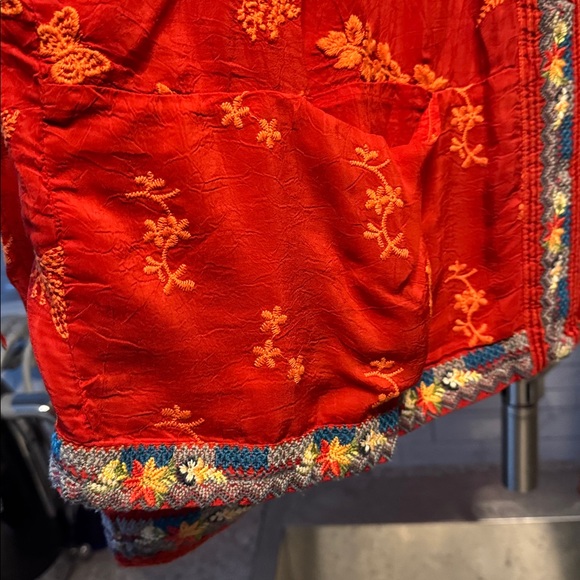 Johnny Was Scarlet Embroidered Blouse - Picture 3 of 11
